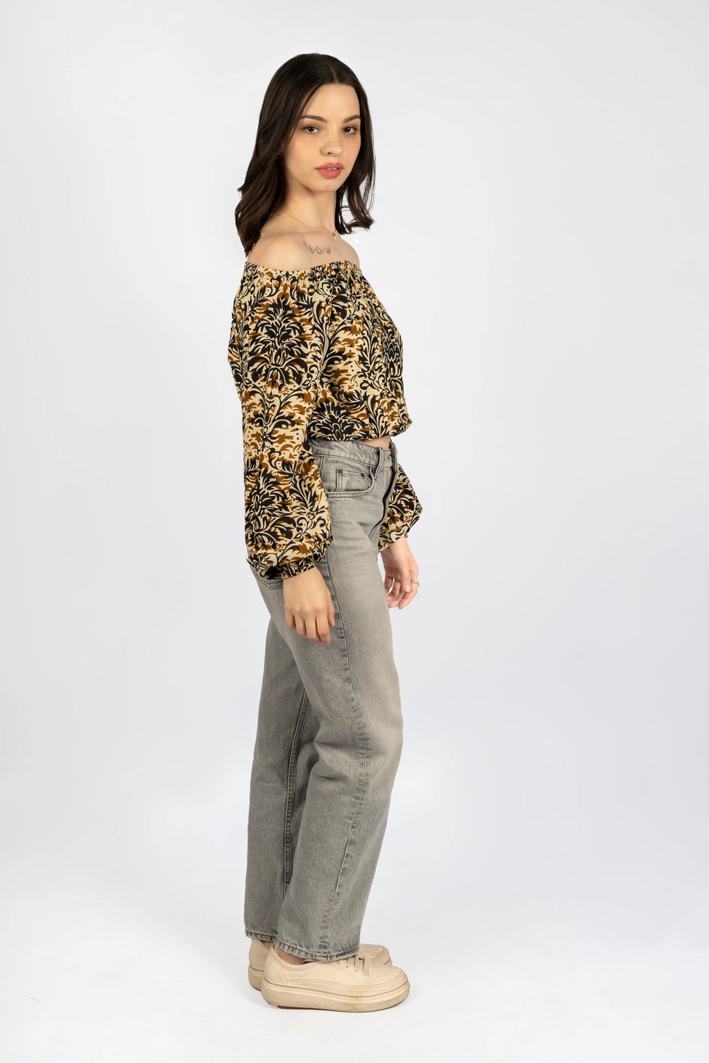 Multicolour Floral Off-Shoulder Crop Top in Rayon