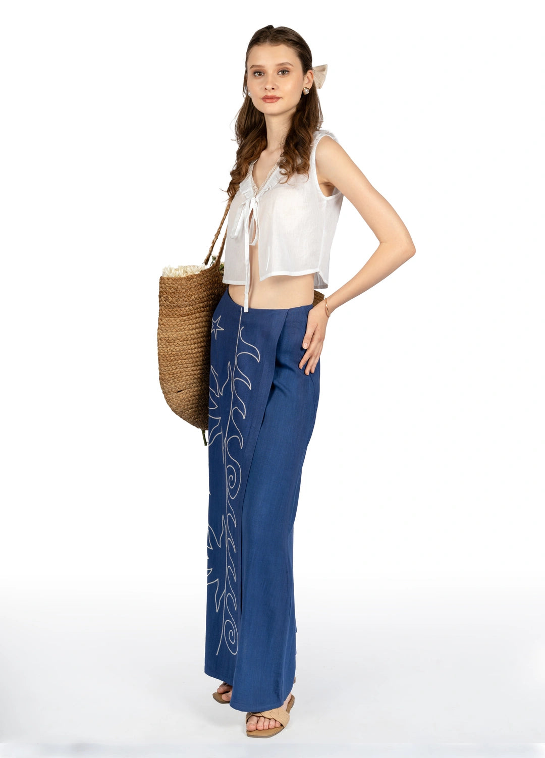 White Solid Cotton Cambric Loose Crop Top